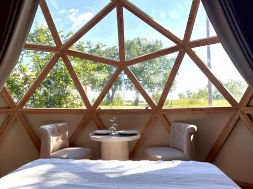 Dome Pathome Catonvielle Ngoại thất bức ảnh