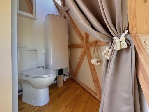 Dome Pathome Catonvielle Ngoại thất bức ảnh
