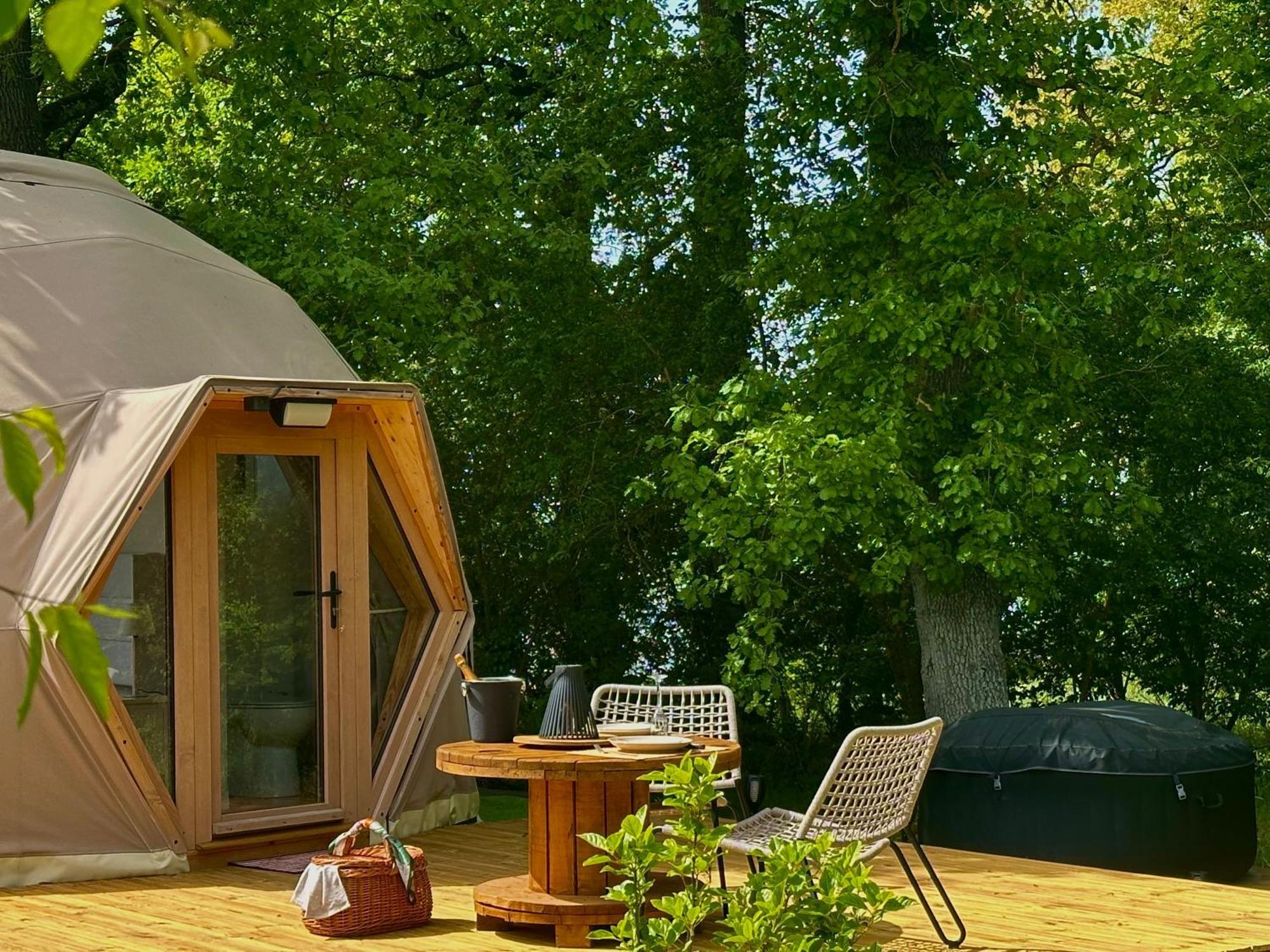 Dome Pathome Catonvielle Ngoại thất bức ảnh
